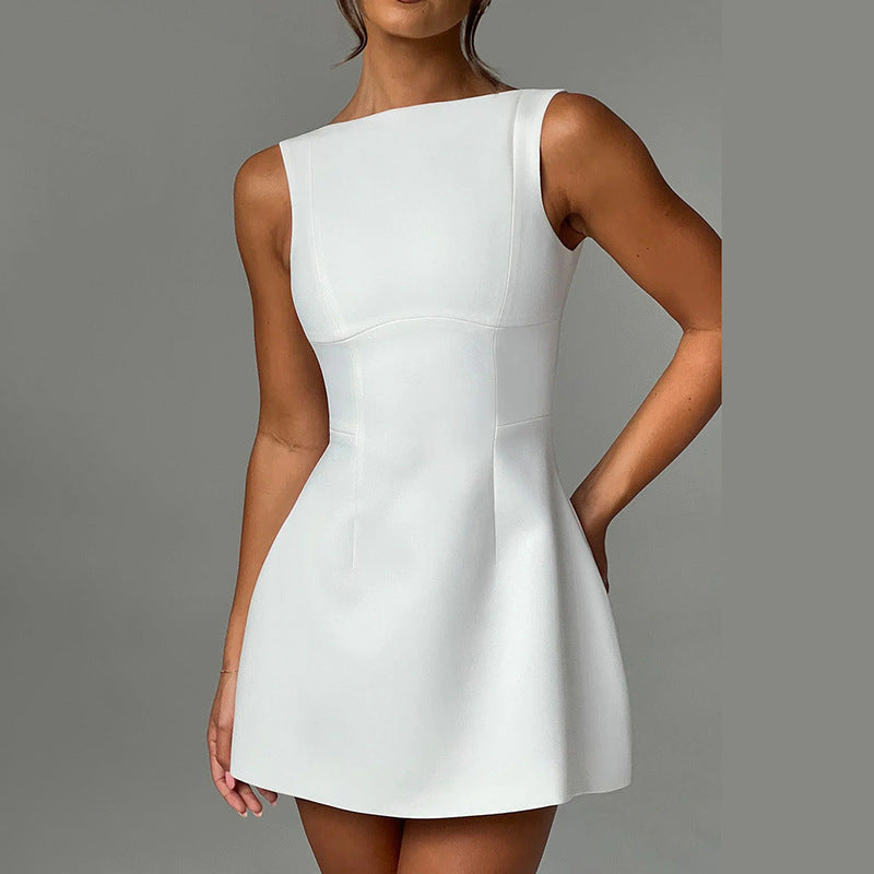Robe Courte d'Été Sexy Sans Manches – Dos Nu, Coupe Ajustée