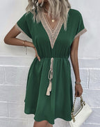 Robe Mi-Longue à Manches Courtes – Col V en Dentelle, Taille Ample, Couleur Unie