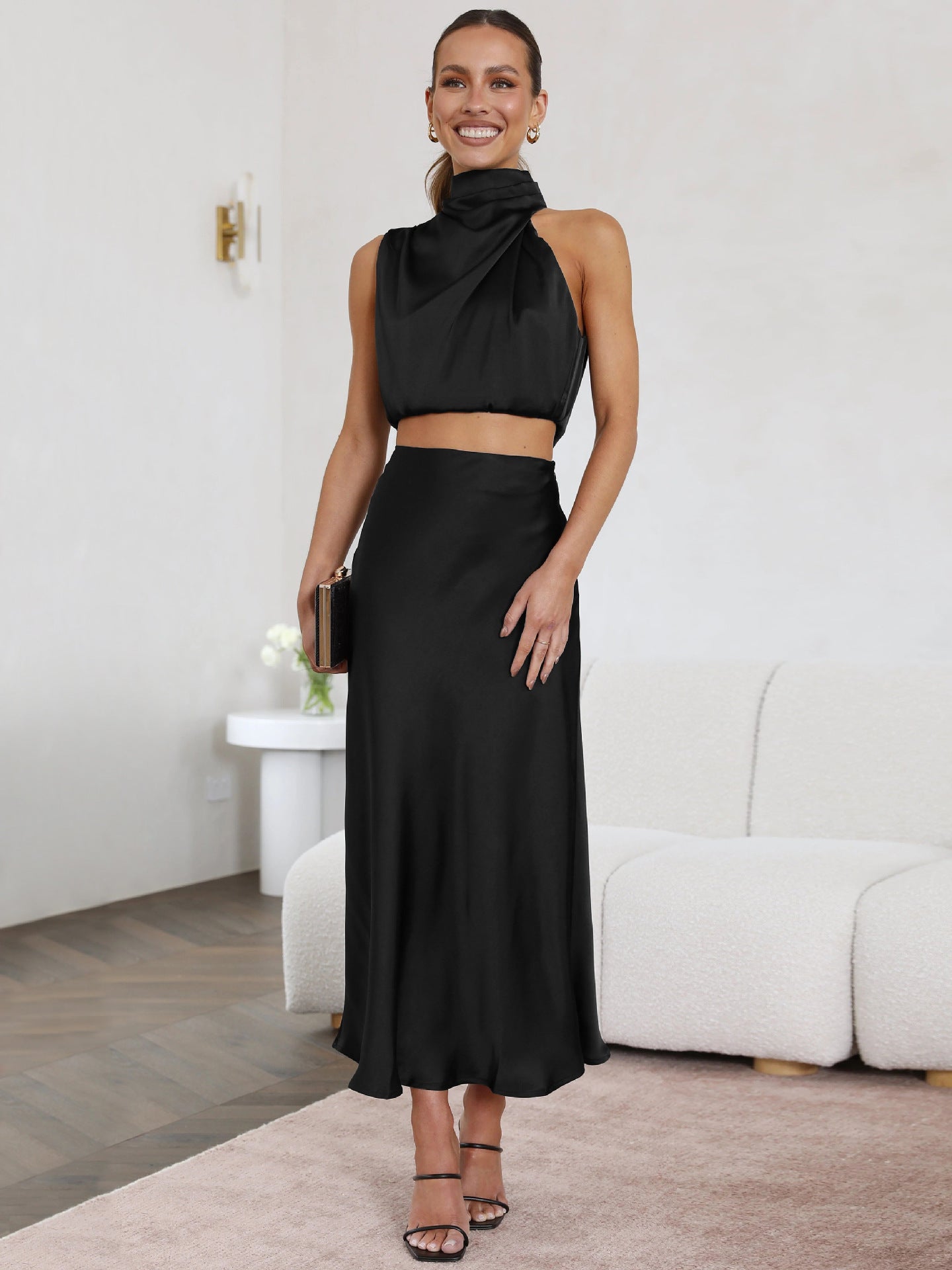Ensemble Satiné Femme – Haut Ajusté & Jupe Élégante