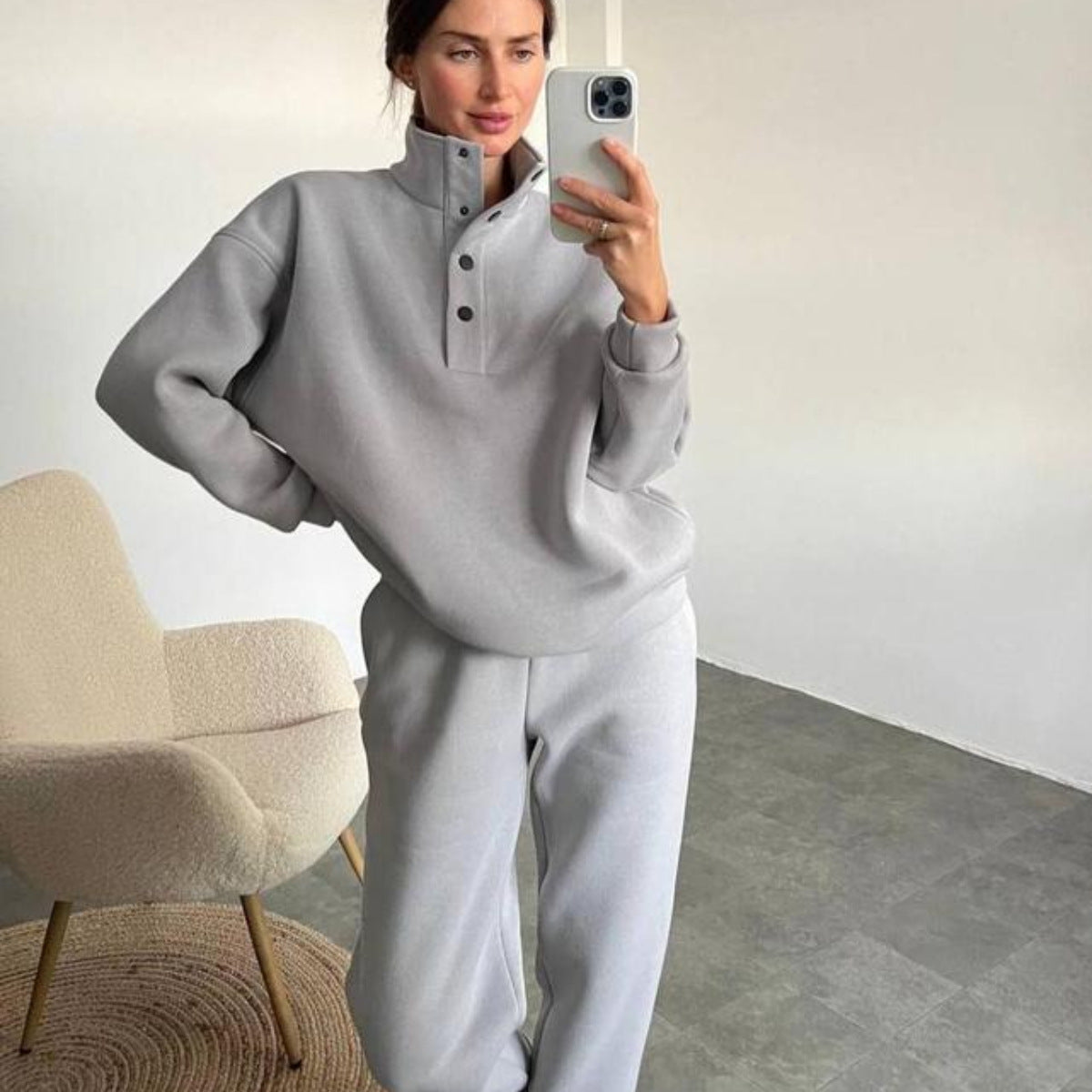 Ensemble tailleur femme col montant à boutons