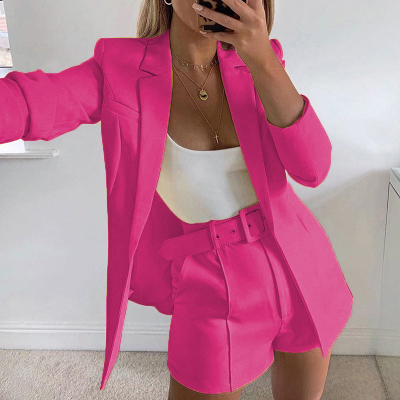 Ensemble Casual Plissé aux Épaules – Élégance Minimaliste & Tendance Décontractée