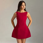 Robe Courte d'Été Sexy Sans Manches – Dos Nu, Coupe Ajustée