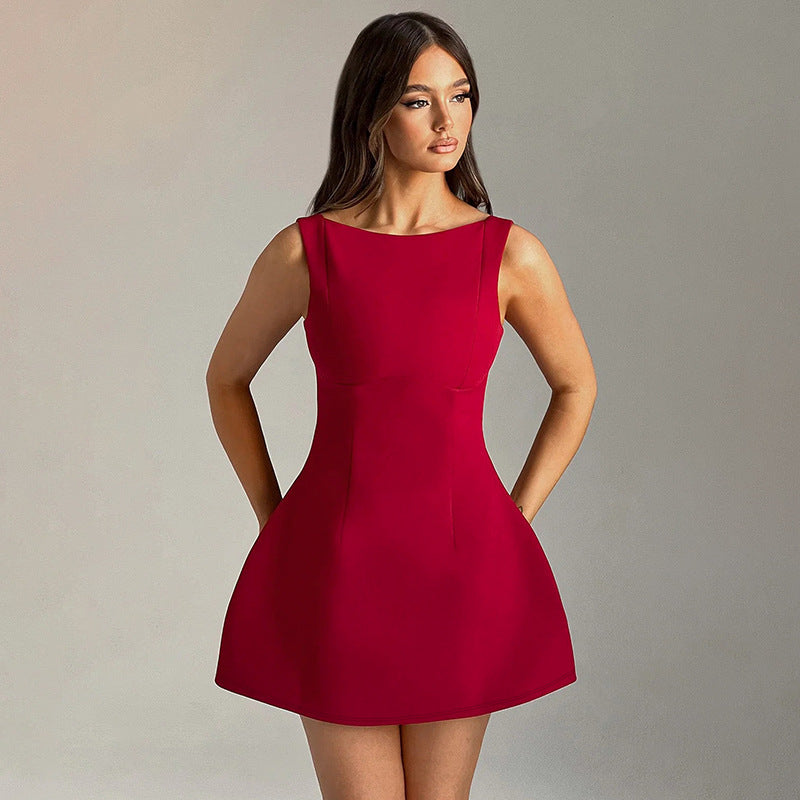 Robe Courte d'Été Sexy Sans Manches – Dos Nu, Coupe Ajustée